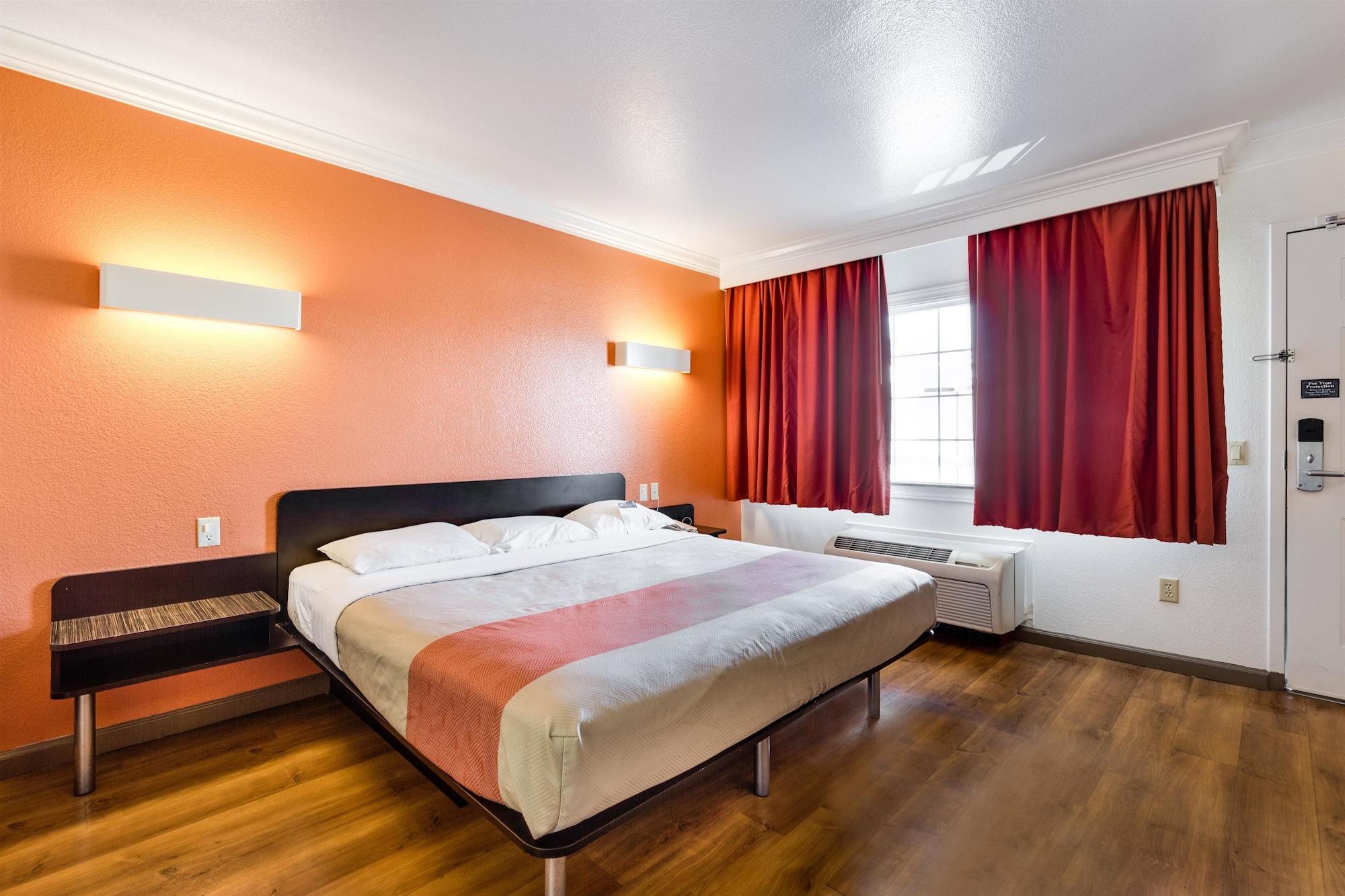 Motel 6-San Jose, Ca - Convention Center Экстерьер фото