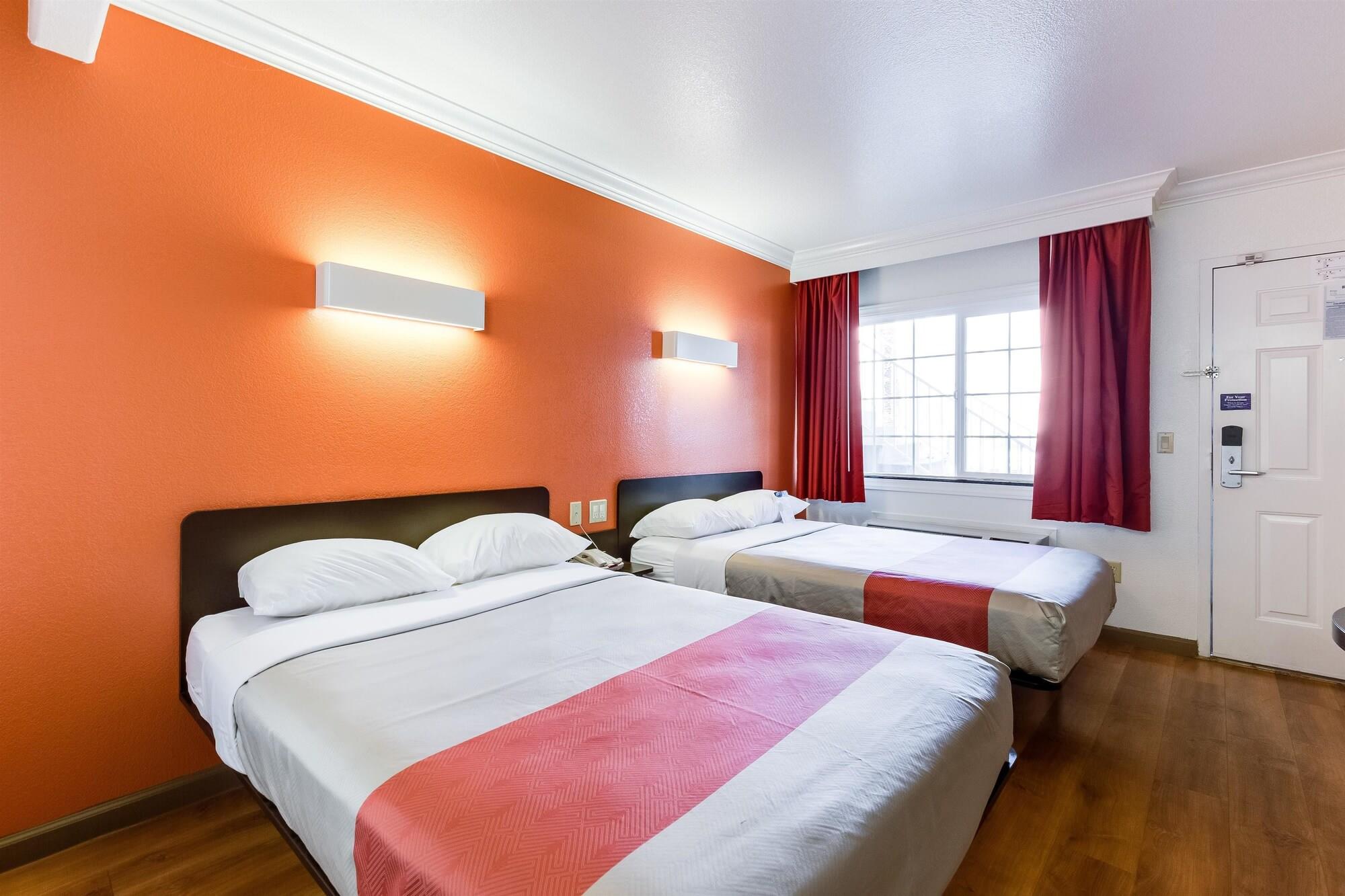 Motel 6-San Jose, Ca - Convention Center Экстерьер фото