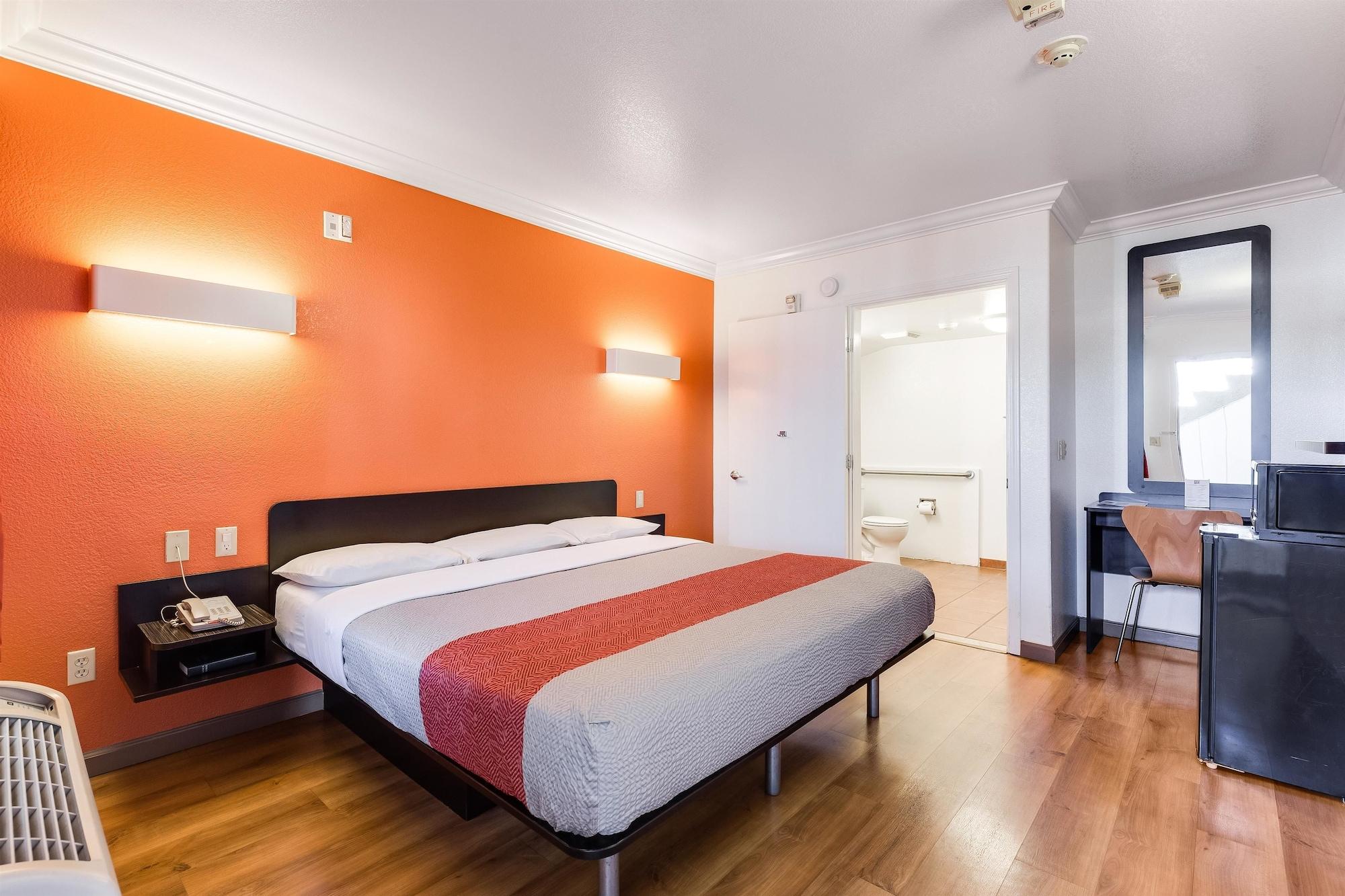 Motel 6-San Jose, Ca - Convention Center Экстерьер фото