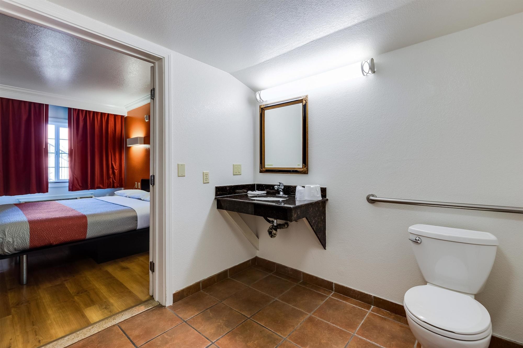 Motel 6-San Jose, Ca - Convention Center Экстерьер фото