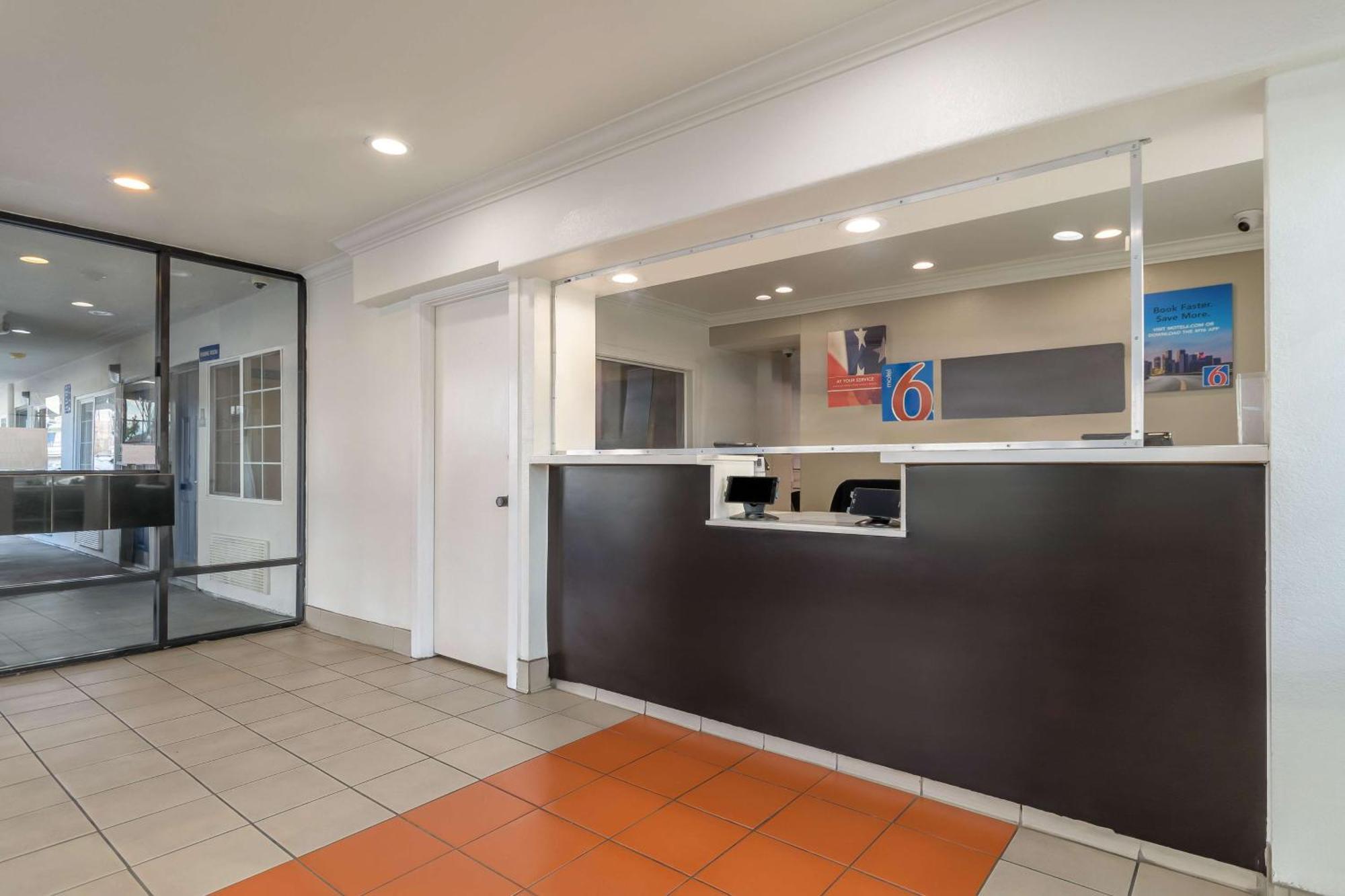 Motel 6-San Jose, Ca - Convention Center Экстерьер фото