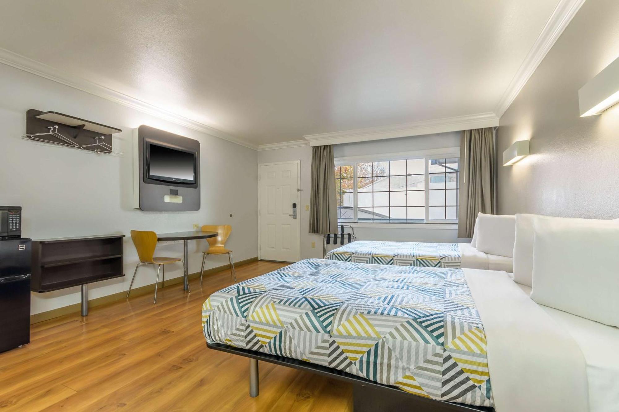 Motel 6-San Jose, Ca - Convention Center Экстерьер фото