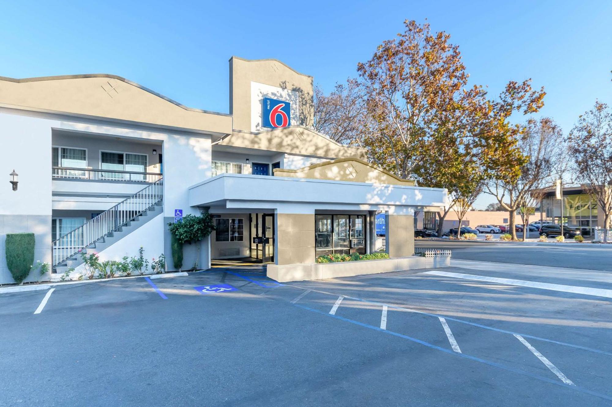 Motel 6-San Jose, Ca - Convention Center Экстерьер фото